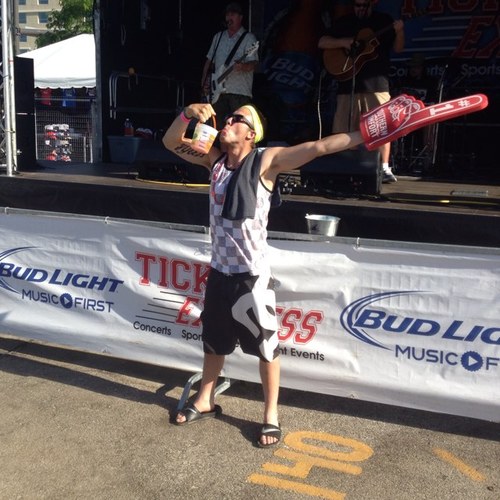The Good Life................. Friends, family, and Beer... Let The Good Times Roll