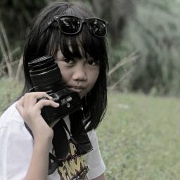 DI hari ini bahagiaa banget ;ツ