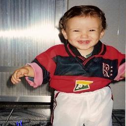 18 anos, leonino, flamenguista