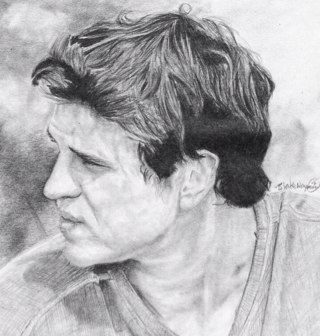 My name is Gale Hawthorne, i love katniss everdeen ( @PanemsSpark )i was born a predator, but on the 74th year of The hunger games that all changed... #tribute