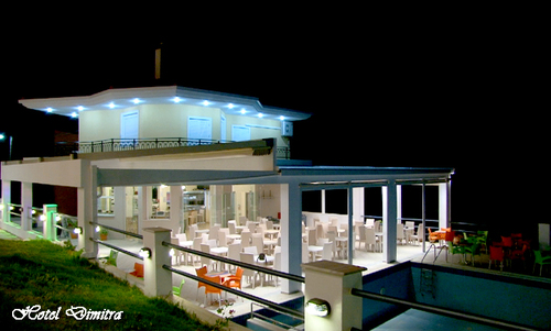 DIMITRA HOTEL is a family business in the village of Lygia in the prefecture of Preveza, it is suitable for families and all its rooms have a  view to the sea.