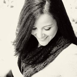 Author, copywriter, marketer, believer, and mommy of 2!  http://t.co/r5yrBttc7I