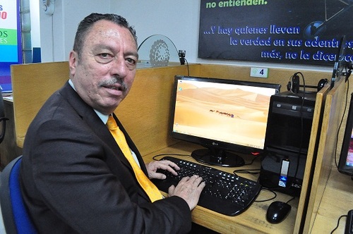 GermanRiosMarti's profile picture. Periodista y Comunicador Social. Director del programa radial Horizontes.  Productor del seriado de Televisión Personajes del Eje, autor de varios libros.