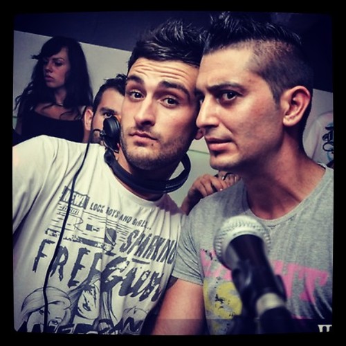 KO Tik est un duo DJ ,Directeurs Artistique @ [N]JOY   Facebook:https://t.co/IxbuTes0qU Mixcloud:http://t.co/EbxX0liL7G