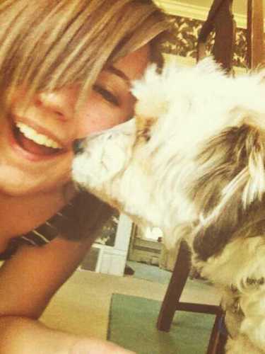 rae_elizabeth22's profile picture. 