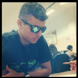 vinipapini@hotmail.com
http://t.co/dqs2Ts1r4o