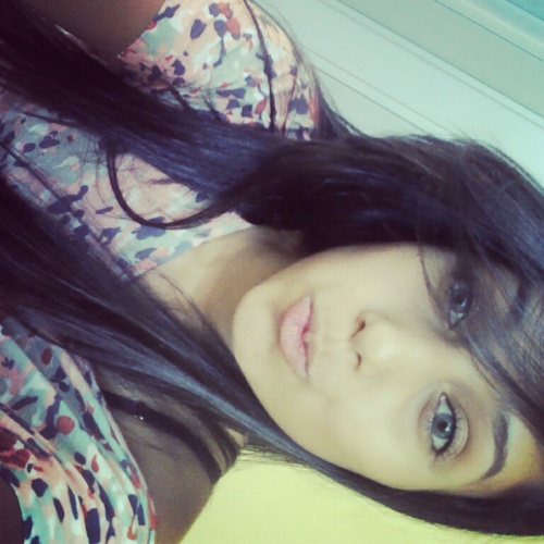 tterriv3l ;* Apenas 16 years , Solteira ;p Pisciana !* #follow-me ?
