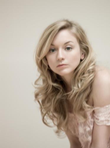Not AMC or Emily Kinney. RP/Parody account. I used to live on a farm with my family. Now I live in a Prison.