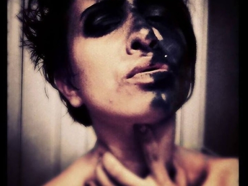 I am a dreamer, lover , and fighter, but most of all I'm all original. But my forte is hair and makeup :)