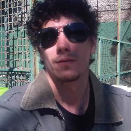 Sencillo, trato de superarme cada dia. La vida es un regalo, no la desperdicies ni x un segundo. All you need is love!!