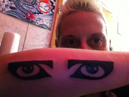 Evesevere's profile picture. 