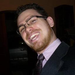 Trabalhador, estudante e aprendiz de tudo que me interessa. Pai, filho, e feliz nesses dois empregos. Adepto dos movimentos Carpe Diem e Free Hugs.