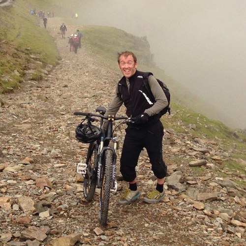 drsgthomas's profile picture. 