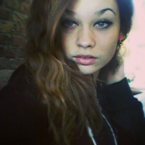 // insta @zefgrl // RAVE // 80's&90's // I'll give up forever to touch you, cause I know that you feel me somehow 3.