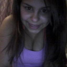 Uma menininha fofa, apaixonada pelo @luansantana  3