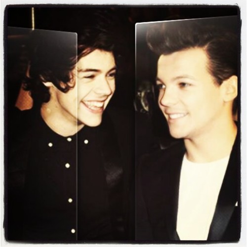 AliciaStylinso1's profile picture. u just got a free follow.. PLEASE FOLLOW @braverylouhazza  AND @boobearhazza0 FOR ANOTHER FOLLOW XX THANKS