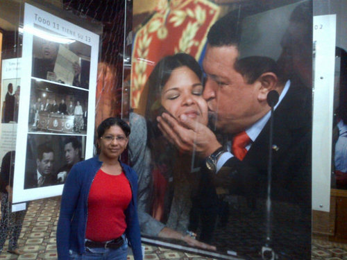 Enfemera. Docente.Abogada y Militante del PSUV. Profundamente CHAVISTA Resteada con la PATRIA y esta REVOLUCION. Sigamos Juntos!