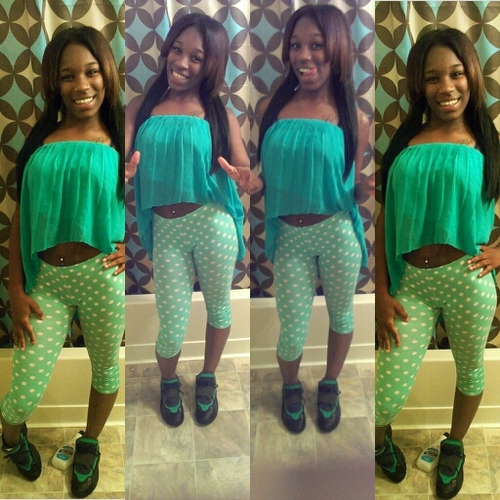 * Real bitches fwm & idgaf who DON'T , My only worry is being the best mother ' EVER to my two FUCK everything & ebody else (: