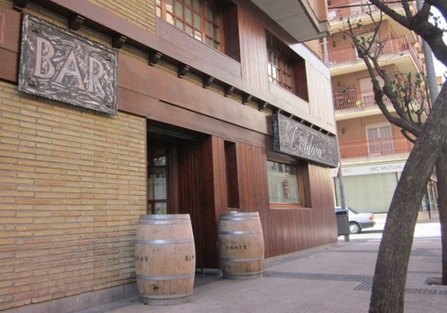 Asador L'Alifara.
Nos encontrarás en c/Tarbes, 8. 
Reservas: 974-24-27-42.