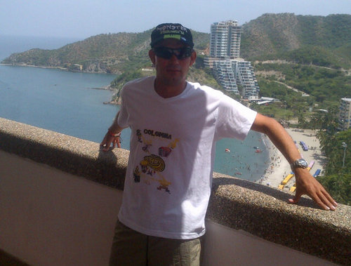 leonard99837523's profile picture. Dios es amor