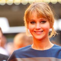 I'm a YoYoer I have been doing to it for 3 years,  Gentry Stein is one my favorite yoyoers.. AND IM A HUGE FAN OF THE HUNGER GAMES, Jennifer Lawrence is my Idol