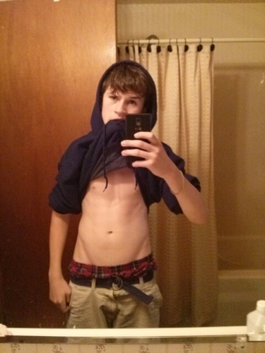 brake_la's profile picture. Journeys remind us that change can be both gentle and inspiring.