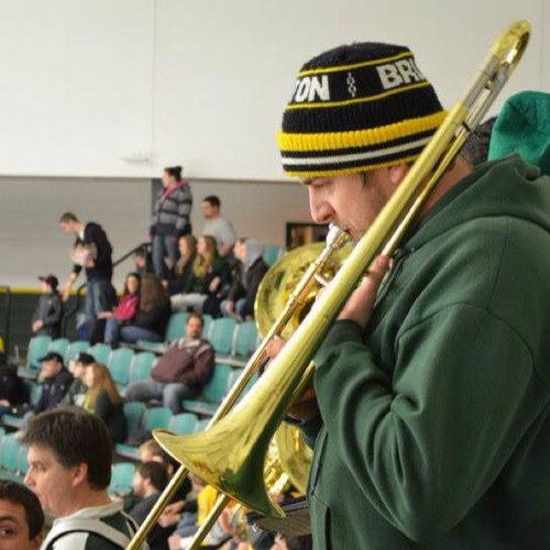 Jarsh's profile picture. Beer Drinker. Frisbee Thrower. Picture Taker. Red Sox fan. Bruins Fan. Engineer. Dad.