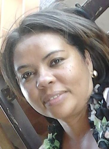 Pedagoga especialista em EJA integrada à educação profissionalizante e com empenho para ser e fazer uma vida melhor.