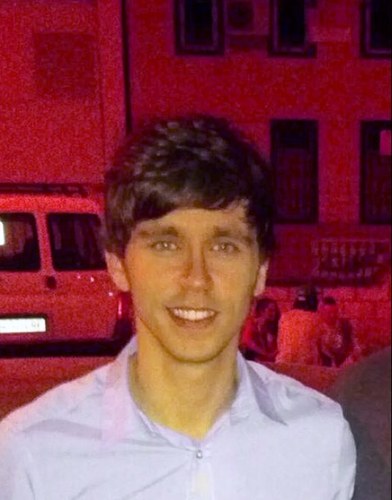 CidAmador's profile picture. Gànate el respeto de los demás, teniendo la osadía de se tú mismo.