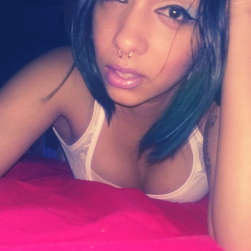 [TAKEN) It's Not Like You Read This Anyways Just Follow :) #TeamWolfStamp #GanjaGirl™ iLOVE Me Sum Pretty Girls :-*