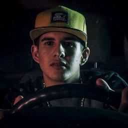Oi, o que falar na bio? Sou apaixonada por esse baixinho s2 - Kenia