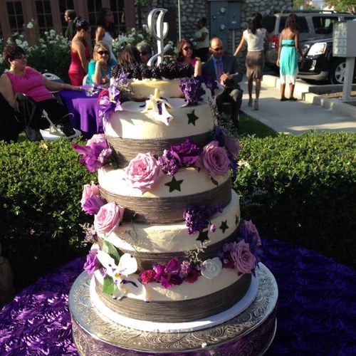 tiffanyscaterin's profile picture. Full service catering and event/ wedding planning company. In business over 21 years! Just added a bakery & wedding cakes to our list of services. (310)871-9202
