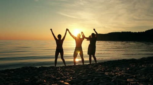 Every summer has a story☀ Follow me!