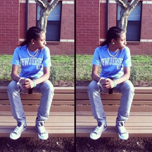 follow me and ill follow bk am single chill funny n coo respect mi page n ill do the same to yours