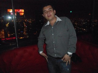 juansleuro's profile picture. 