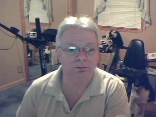 wtfpeople215's profile picture. Don't chat at me to ask me for money. That's not happening.