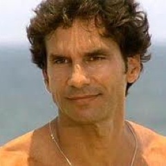 vitorfasano's profile picture. Eu gostava de me curtir. Mas abandonei o luxo para ESTARnaRUA. ABS, VF.