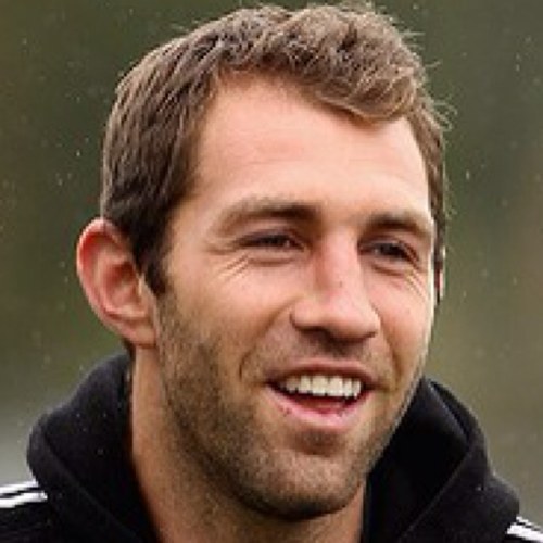 Collingwood #32, cat lover, good speller, 2nd best footballer in my family, avid reader of Dr Suess. Currently learning long division. Follow me... Seriously.