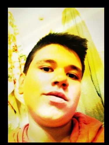 twiter oficial de jose antonio estudiaba hasta 2012 en colegio juan navarro , instituto ies principe de asturia y jugador del sancri siguidme si quereis algo