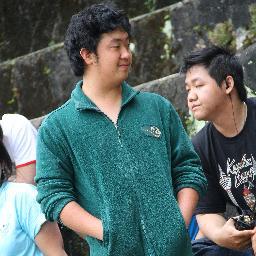 just an ordinary guy who search for friendship and love | west jakarta | Bunda Mulia University | likes music and photography |