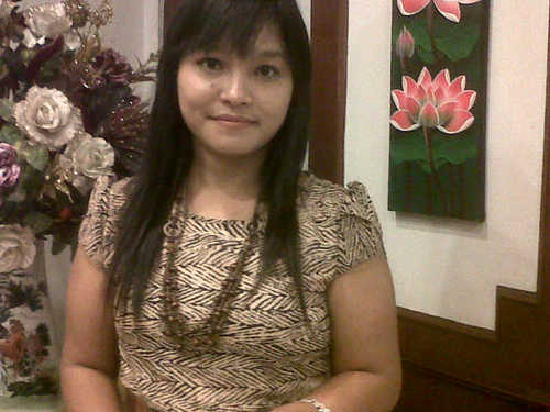 namakualin's profile picture. Please give me one more chance.                    Wanita bijak seperti angsa diatas air. Anggun namun tetap bekerja. Tetap tegar meski terluka