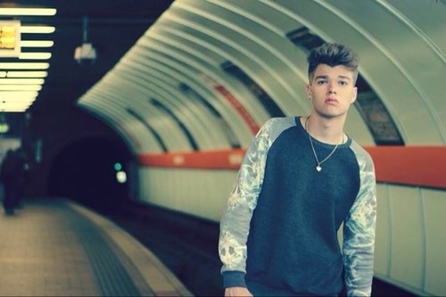 RyanAPromo's profile picture. Official promo page for Ryan Alexander! We will follow back, give us time dont unfollow :) #RascalFamily