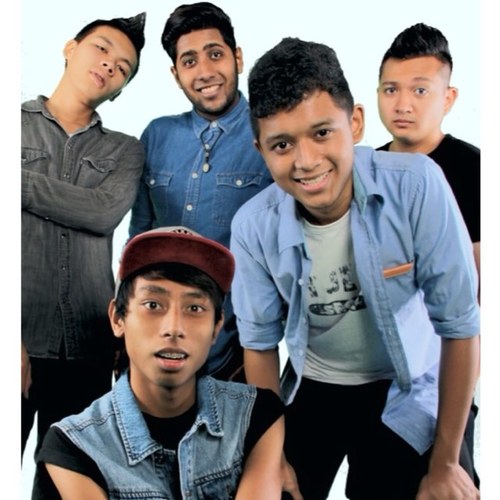 PopPunk band from Singapore. Listen to our tracks on our YouTube / Bandcamp. http://t.co/ZyehSeHNPX #dbhb