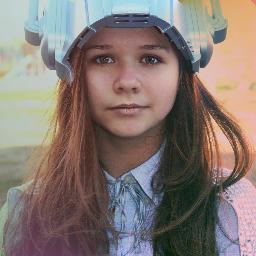 Avrorahouse's profile picture. http://t.co/dyRDwHI73l