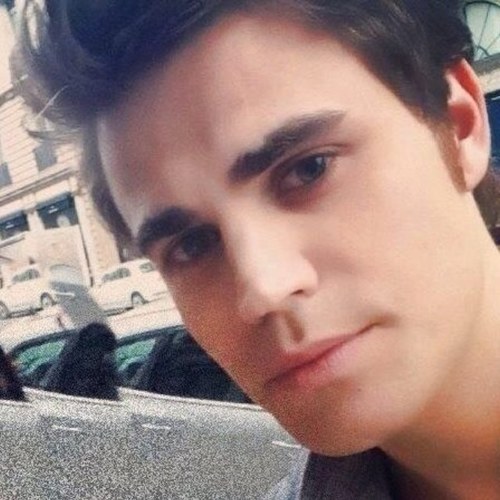 ''She's the only one that makes me feel alive again: @Lovelena_2♥'' My family: @Damon_Salvatorx; @Lovely_Voice_- @HybridKlausDL 's Rippah; [17+][Vampire][Taken]