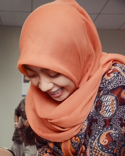 PutrianiKarina's profile picture. 