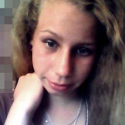 mariannaaa98's profile picture. szeretek beszélgetni... :)