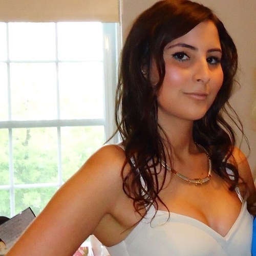 AniiaTt's profile picture. 