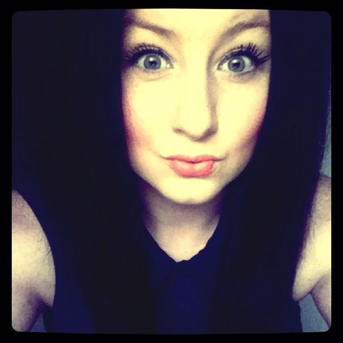 Im james Arthurs biggest fan:)3 i FOLLOW BACK :)x
