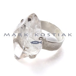 Silver jewellery with unique natural gems. Fresh, modern and elegant designs with hand cut and set stones. Made in Britain.
